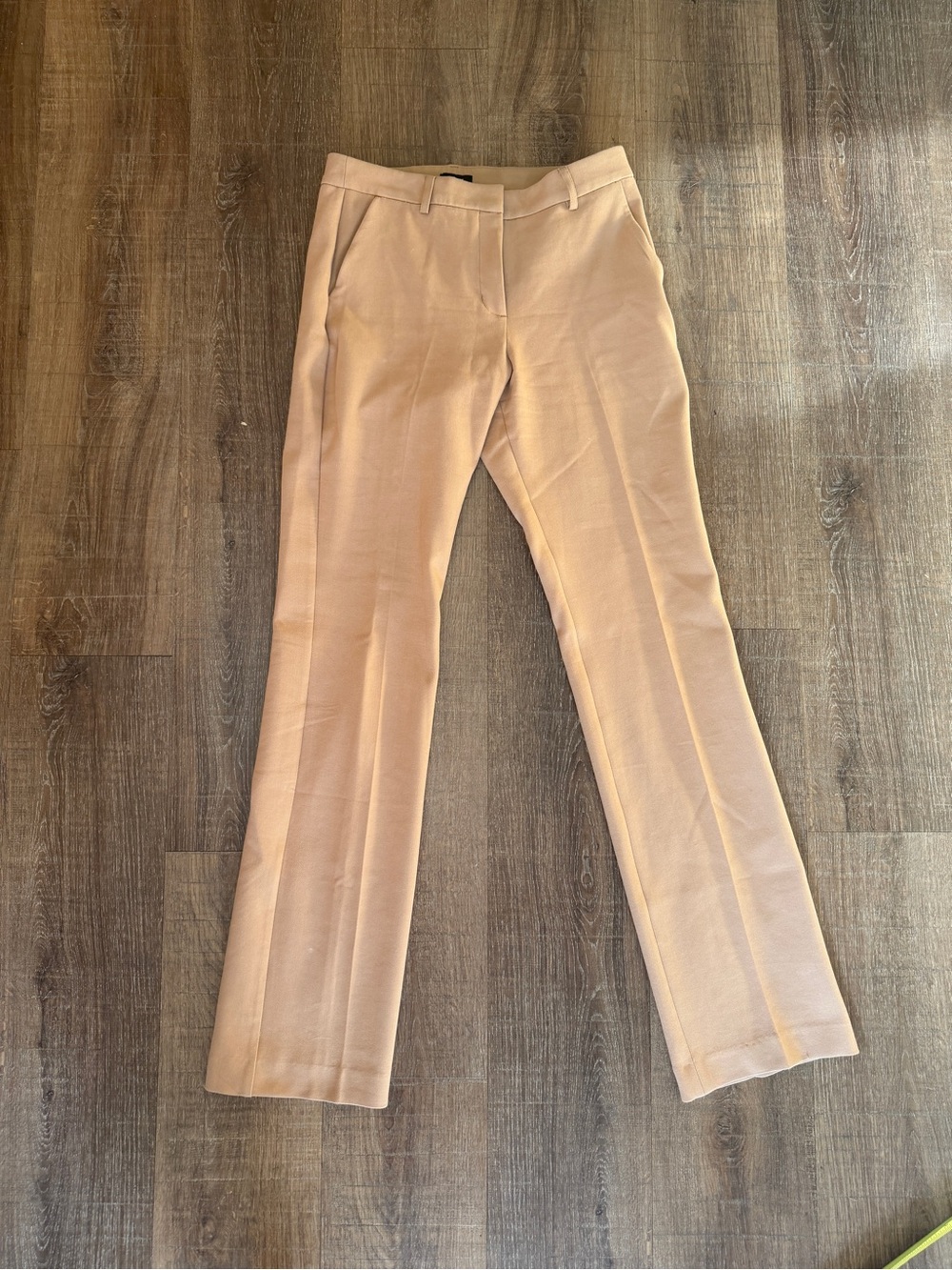 Express Editor Slim Dress Pants in Light Beige size 4 long